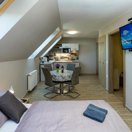 Star Apartman Eger Zewnętrze zdjęcie