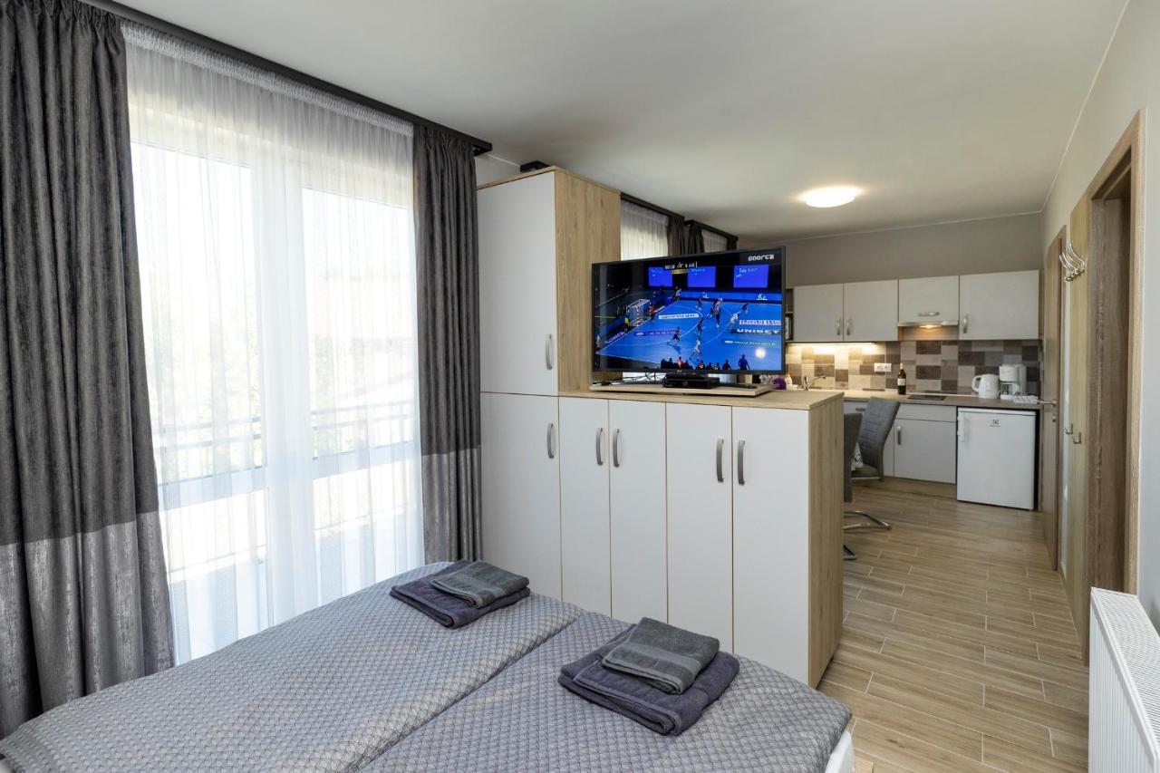 Star Apartman Eger Zewnętrze zdjęcie